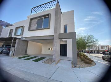 Casa · 264m² · 3 Recámaras · En Venta Residencia Area Campos Elíseos
