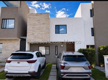 Casa de 3 habitaciones, El Marqués · Renta | Casa en Zibatá, Querétaro | Alberca | Universidad Anáhuac |vigilancia 24/7 | Plazas Comercia