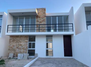 Casa de 3 habitaciones, Mérida · Casa en Venta en Chichi Suarez