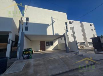 Casa · 170m² · 3 Recámaras · 2 Estacionamientos · Casas en Venta Col. Luna Luna Cd Madero