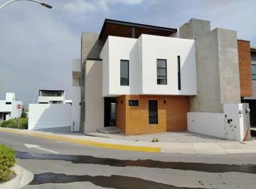 Casa de 4 habitaciones, El Marqués · Casa en Venta Zakia Zizana