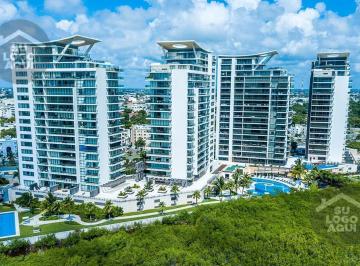 Departamento · 310m² · 4 Recámaras · 3 Estacionamientos · Departamento en Puerto Cancún