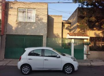 Casa de 7 habitaciones, Querétaro · Venta de Casa con Departamento en Col. Comerciantes, Centro Sur