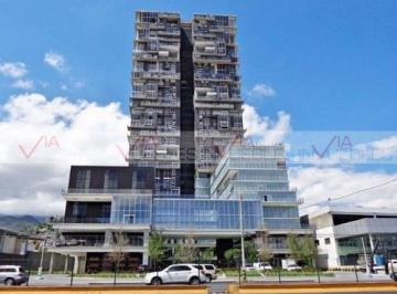 Oficina · 443m² · 17 Estacionamientos · Oficina en Renta en Contry