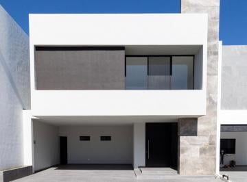 Casa de 3 habitaciones, Santiago · Casa en Venta Amorada, Carretera Nacional