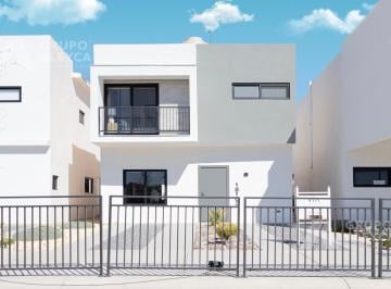 Casa · 114m² · 3 Recámaras · Casa en Fraccionamiento Via Al Norte de La Ciudad
