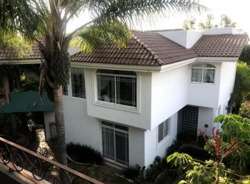 Casa de 3 habitaciones, León · Renta o Venta de Residencia Fracc. El Refugio/ León Zona Norte