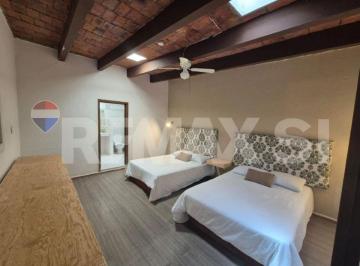 Rancho , Ezequiel Montes · Hotel en Venta Cerca de Viñedo Redonda
