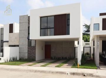Casa · 180m² · 3 Recámaras · 2 Estacionamientos · Casa en Fraccionamiento Lomas del Dorado
