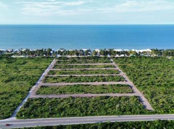 Terreno / Lote · 160m² · Lotes en Venta Soletta a Tan Solo Unos Minutos D Elas Playas de Chicxulub.