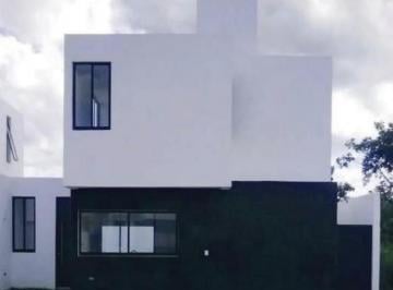 Casa · 145m² · 2 Recámaras · 2 Estacionamientos · Casa en Venta en Tagora Residencial Modelo Plus, Conkal.