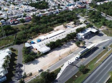 Terreno / Lote · 1500m² · Terreno en Excelente Ubicación en Venta Sobre Periferico, Francisco de Montejo.