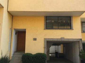 Casa en condominio de 4 habitaciones, Huixquilucan · Casa con 180 m² Terreno, 4 Recámaras en Remate, Jesús del Monte