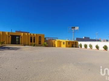 Local comercial · 1700m² · Terraza con Alberca en Venta, 1700 m² en La Cuesta