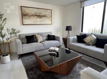 Casa · 253m² · 3 Recámaras · 2 Estacionamientos · Casa en Renta Parque Bruselas Lomas de Angelopolis