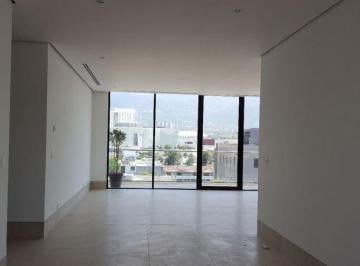 Departamento · 223m² · 3 Recámaras · 2 Estacionamientos · Venta de Departamento en La del Valle.