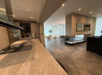 Departamento · 530m² · 3 Recámaras · 4 Estacionamientos · Renta de Departamento Amueblado en Nubo con Acabados de Lujo