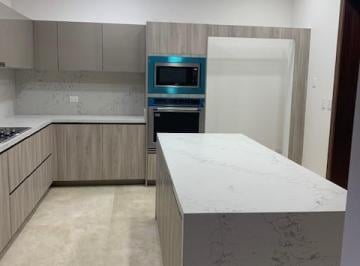 Departamento · 380m² · 3 Recámaras · 4 Estacionamientos · Venta - Renta de Departamento a Estrenar en Noble Morada - Las Privanzas Valle Oriente.