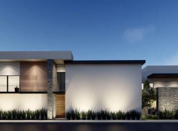 Casa · 430m² · 3 Recámaras · 3 Estacionamientos · Venta de Casa en El Vergel, Carretera Nacional