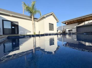 Casa · 262m² · 3 Recámaras · 2 Estacionamientos · Casa en Venta en Residencial Leones IV en Chihuahua, Chihuahua