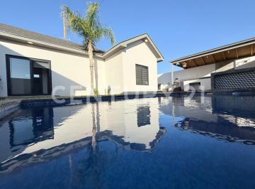 Casa · 262m² · 3 Recámaras · 2 Estacionamientos · Casa en Venta en Residencial Leones IV en Chihuahua, Chihuahua
