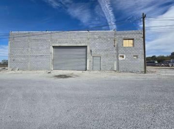 225e2fa903002f9950028618f66d61ec705472ada75a411653b2c21d46d4e898 · Bodega en Renta