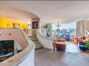 Casa de 4 habitaciones, Naucalpan de Juárez · Casa en Venta 700 m² en Lomas Hipódromo con Jardín Privado y Seguridad 24/7