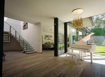 Casa de 4 habitaciones, Alvaro Obregón · Venta Residencia en Col. Jardines del Pedregal