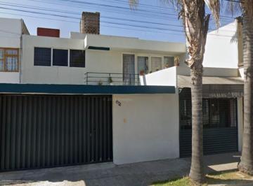 Casa de 3 habitaciones, Puebla · Venta de Casa en Jardines de San Manuel Puebla Puebla