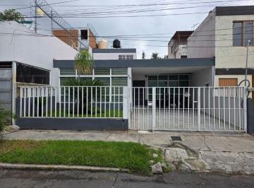 Casa de 4 habitaciones, Guadalajara · Casa en Venta en Chapalita
