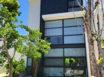 Casa en condominio de 3 habitaciones, Tulum · Linda Casa en Country Club Bahia Principe Tulum