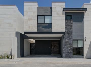 Casa · 268m² · 4 Recámaras · 2 Estacionamientos · Casa en Renta, Monte Sabino Residencial