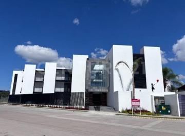 Departamento · 109m² · 2 Recámaras · 2 Estacionamientos · Departamento de Lujo en Renta en Misión del Campanario, Zona Norte de Ags
