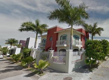 Casa de 4 habitaciones, Puerto Vallarta · Remate Bancario en Venta Casa en Puerto Vallarta
