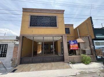 Casa de 3 habitaciones, Saltillo · Casa Amplia en Venta Al Sur de Saltillo, Lomas de Lourdes