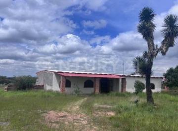 Terreno / Lote · 285m² · 4 Recámaras · 20 Estacionamientos · Casa de Campo en Clavellinas, Asientos, Aguascalientes