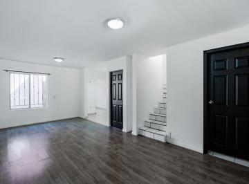 Casa de 4 habitaciones, Tijuana · Casa en Venta, Residencial Agua Caliente
