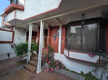 Casa · 128m² · 4 Recámaras · 2 Estacionamientos · Casa en Zona Exclusiva de Coacalco