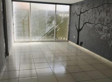 Casa de 4 habitaciones, Celaya · Casa en Renta Villas Vicenza Vía Corzo