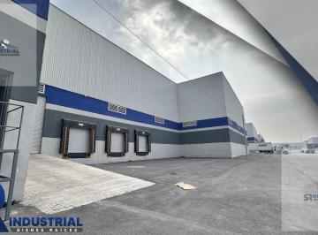 Nave industrial · 8000m² · 10 Estacionamientos · Nave Industrial en Renta en Escobedo