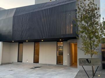 Casa de 3 habitaciones, León · Casa con Roof Garden en Lomas del Molino 3
