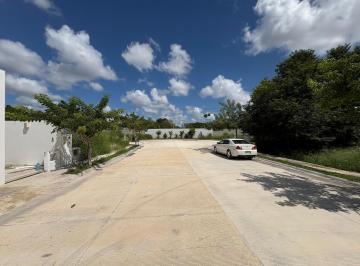 Terreno / Lote · 331m² · Venta de Terreno en Privada Residencial Moravia Temozón Mérida Yucatán