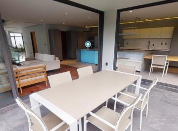 Casa en condominio · 677m² · 3 Recámaras · 5 Estacionamientos · Residencia en Venta en un Exclusivo Conjunto Al Sur de La Ciudad