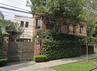 Casa · 900m² · 5 Recámaras · 15 Estacionamientos · Magnifica Casa en Renta Ideal Para Diplomático, Ejecutivo Expat y Embajadas.