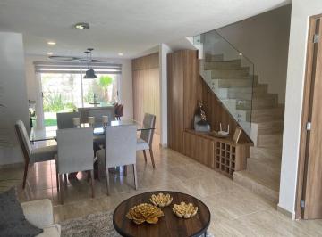 Casa en condominio · 138m² · 3 Recámaras · 2 Estacionamientos · Excelente Casa en Condominio en Venta en Lomas de Angelópolis