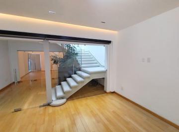 Casa · 290m² · 3 Recámaras · 5 Estacionamientos · Casa Renta, Habitacional o Agencias de Publicidad, Fotografía y Videograbación.