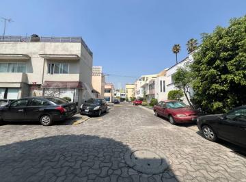 Casa en condominio · 221m² · 3 Recámaras · 2 Estacionamientos · Casa en Condominio en Venta en Los Cipreses, Coyoacán, Cdmx