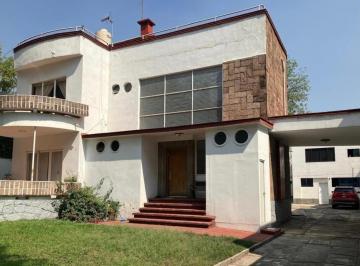 Casa de 8 habitaciones, Miguel Hidalgo · Casa en Venta en Lomas de Chapultepec