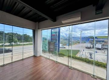 Local comercial · 150m² · 10 Estacionamientos · Oficina en Renta de 155 m² - Sobre Carretera Federal, Playa del Carmen