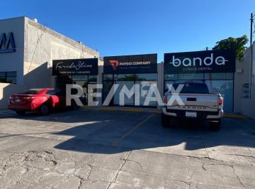 Local comercial · 2 Estacionamientos · Conjunto de Locales y Departamentos en Venta, Colonia Nueva - (4)